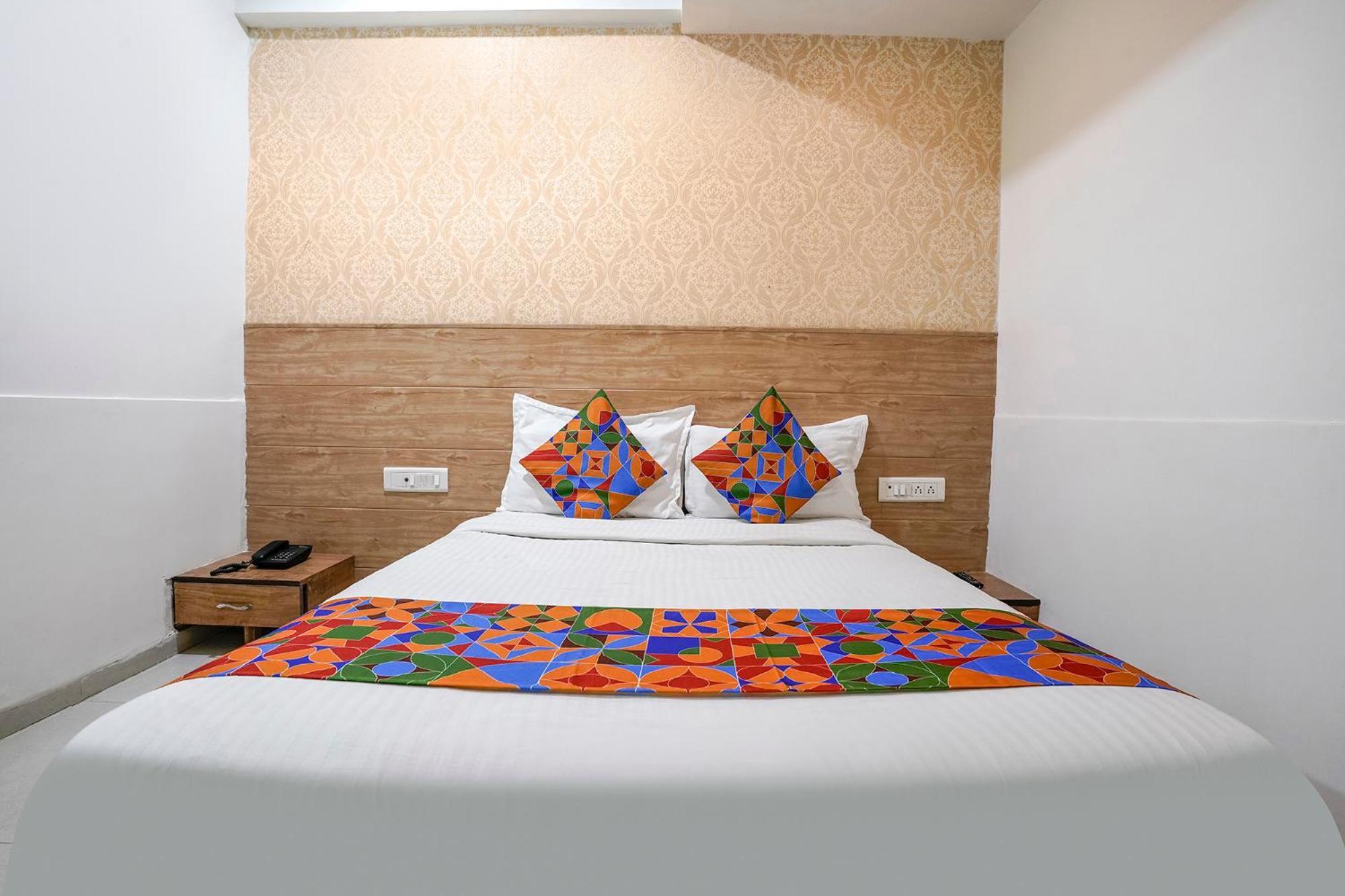 Fabhotel Galaxy I 아흐메다바드 외부 사진