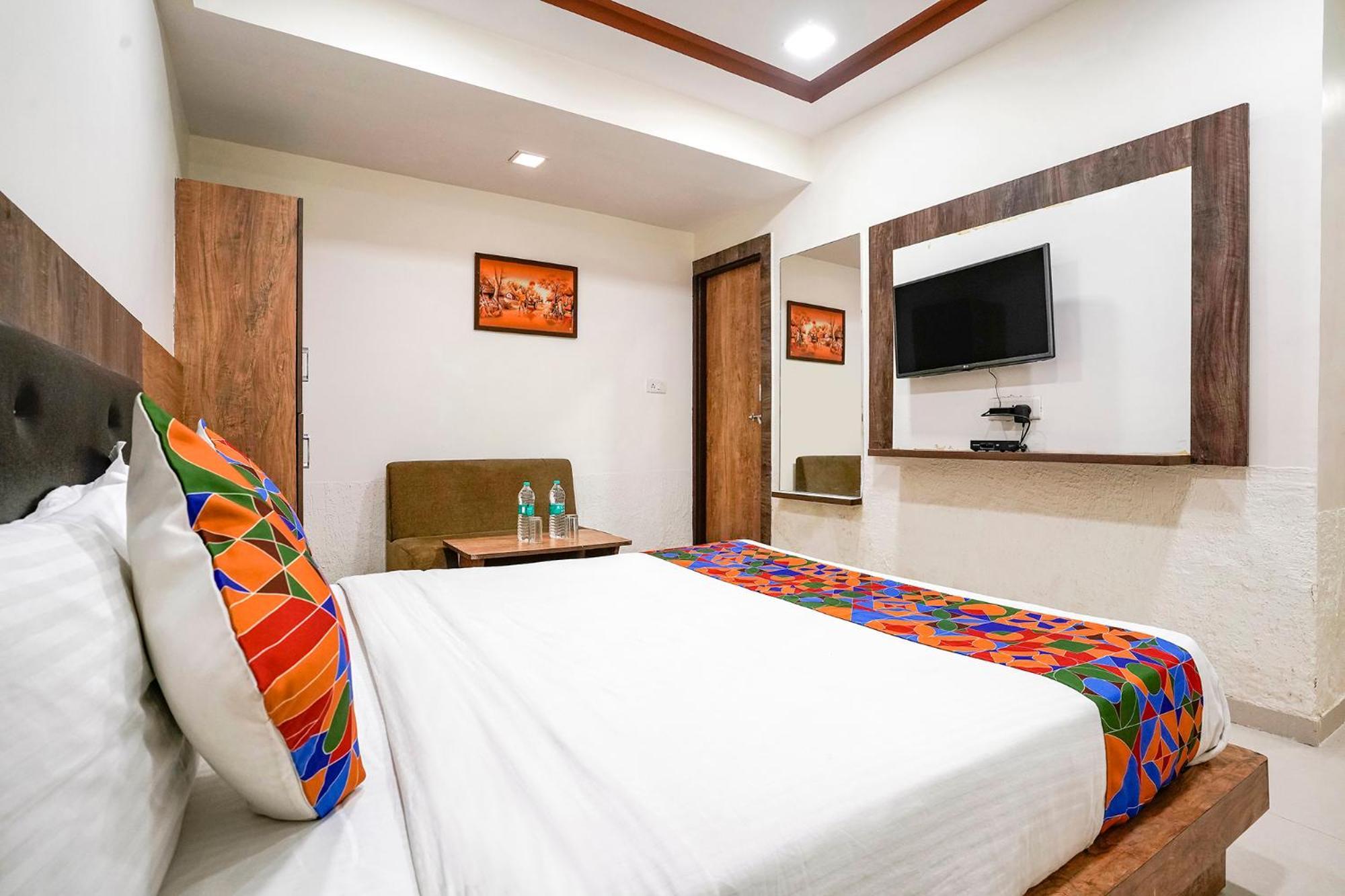 Fabhotel Galaxy I 아흐메다바드 외부 사진